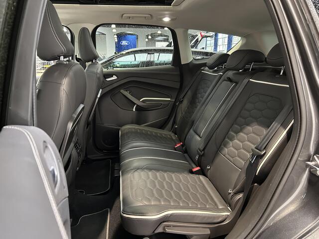 Ford KUGA 1.5 EcoBoost 182 pk Vignale | Trekhaak | Pano | Winter Pack | Leder | Camera | Adapt. cruise | 100% dealer onderh.