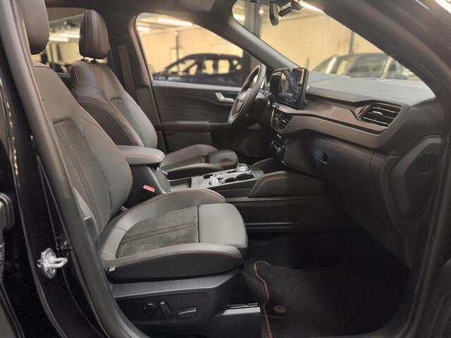 Ford KUGA 2.5 PHEV 243pk ST-Line X Panoramadak Trekhaak Winter Techno pack AGR Stoelen 20" LM *NIEUW* !!