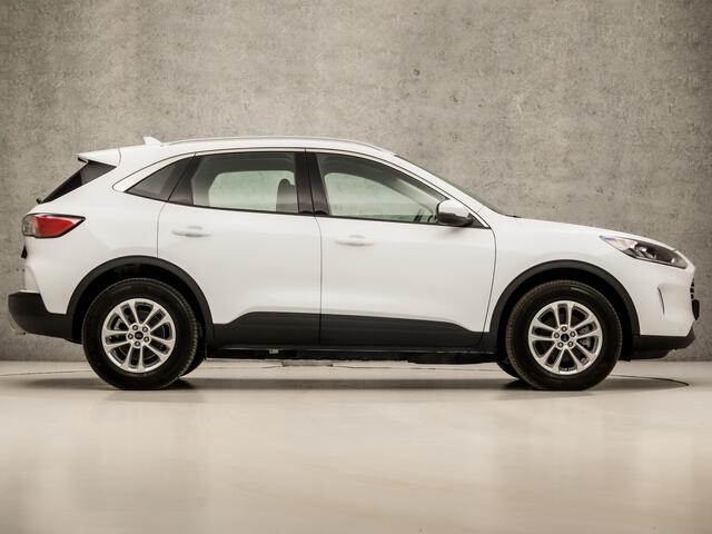 Ford KUGA 2.5 PHEV Titanium Sport 225Pk Automaat (VIRTUAL COCKPIT, APPLE CARPLAY, GROOT NAVI, CAMERA, STOELVERWARMING, SPORTSTOELEN, GETINT GLAS, KEYLESS, NIEUWE APK, NIEUWSTAAT)