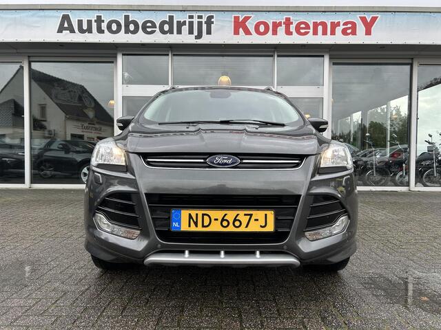Ford KUGA 1.5 Titanium Styling Pack /elektrisch verstelbare bestuurderstoel/afneembare trekhaak/PDC/volledig onderhouden.