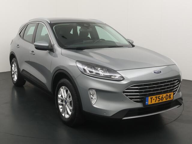 Ford KUGA 2.5 225PK PHEV Titanium | Winter pack | Trekhaak | Camera | All season banden | 1e eigenaar |