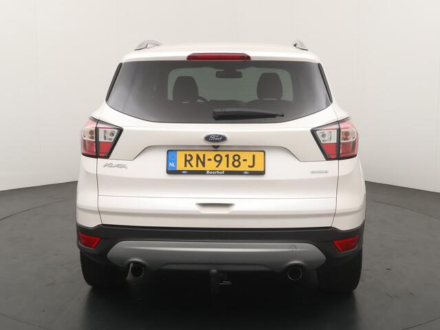 Ford KUGA 1.5 EcoBoost 150pk Titanium | Trekhaak | Camera | Keyless | Voorruitverwarming | Cruise | Park. Sens. V+A |
