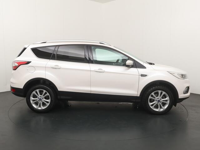 Ford KUGA 1.5 EcoBoost 150pk Titanium | Trekhaak | Camera | Keyless | Voorruitverwarming | Cruise | Park. Sens. V+A |