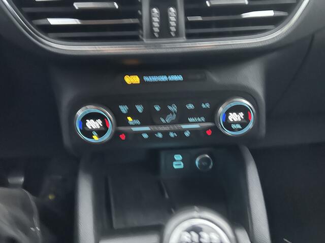 Ford KUGA 1.5 EcoBoost Titanium Clima Cruise Pdc Trekhaak Nap Voll