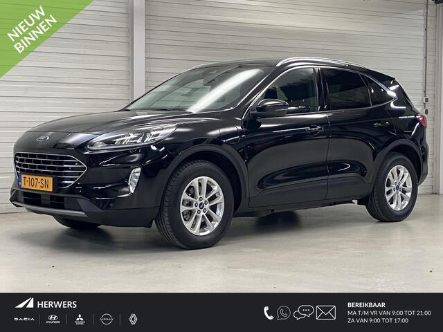 Ford KUGA 2.5 PHEV Titanium / Eerste Eigenaar / Trekhaak 1500 KG / NL Auto / Stoel- en Stuurverwarming / Verwarmde Voorruit / Navigatie / Camera / Dual-Zone Climate Control /