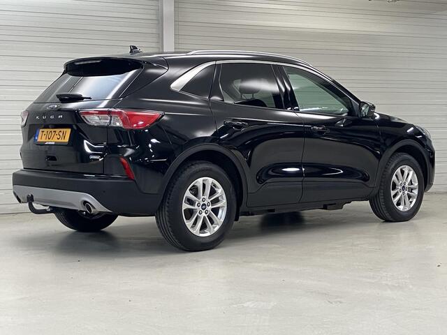Ford KUGA 2.5 PHEV Titanium / Eerste Eigenaar / Trekhaak 1500 KG / NL Auto / Stoel- en Stuurverwarming / Verwarmde Voorruit / Navigatie / Camera / Dual-Zone Climate Control /
