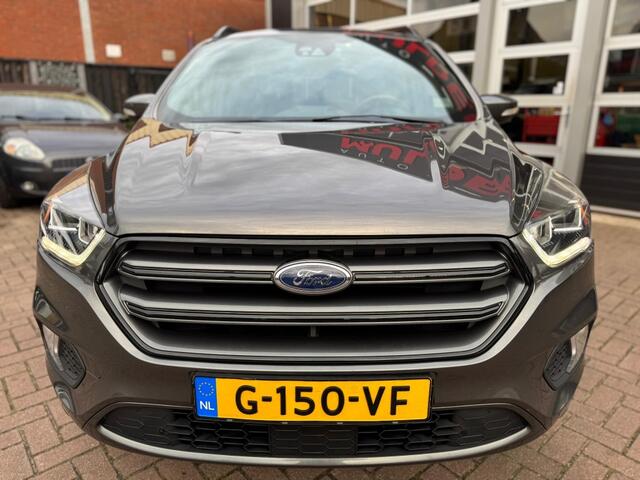 Ford KUGA 1.5 ECOBOOST ST LINE / NAVI / CAMERA / CRUISE / TREKHAAK!