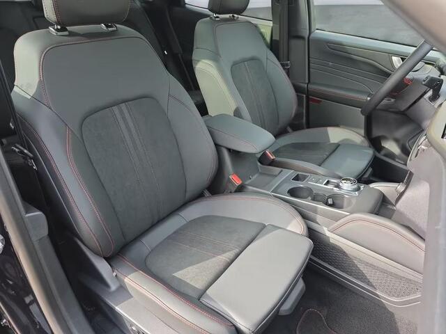 Ford KUGA e2.5 PHEV ST-Line X Black Edition