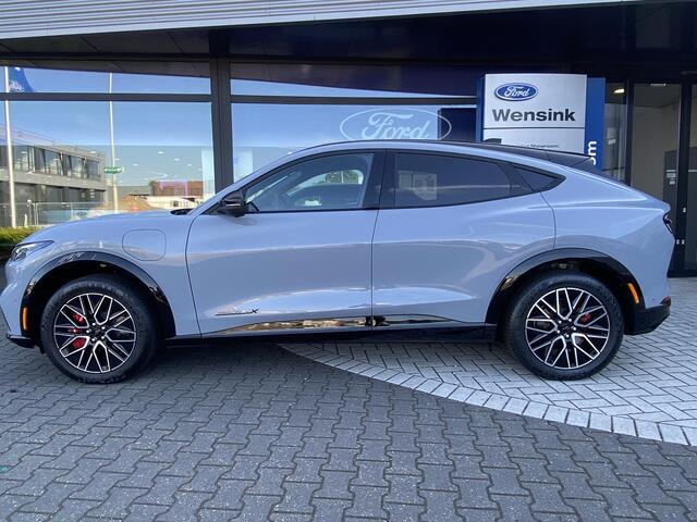 Ford MUSTANG Mach-E Extended Premium RWD 91 kWh Technology Pack