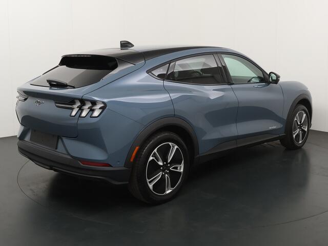 Ford MUSTANG Mach-E RWD 75 kWh | Adapt. cruise | Keyless