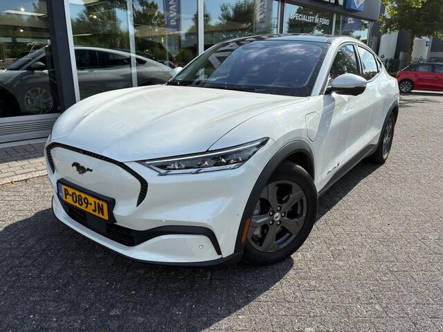 Ford MUSTANG Mach-E Extended RWD 98 kWh | Trekhaak |