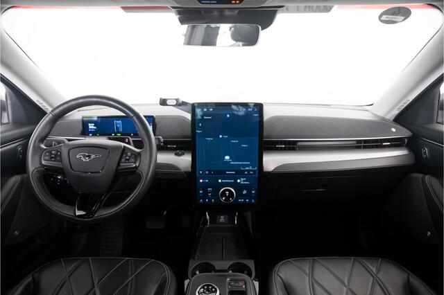 Ford MUSTANG Mach-E RWD 75 kWh