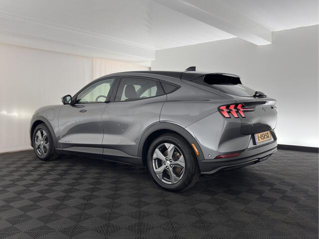 Ford MUSTANG Mach-E RWD 75 kWh [ 3-Fase ] (INCL-BTW) *PANO | LUXYRY-LEATHER | ADAPTIVE-CRUISE | BANG&OLUFSEN | MEMORY-PACK | TOP-VIEW | FULL-LED | BLIND-SPOT | DAB+ | DIGI-COCKPIT | KEYLESS | NAVI-FULLMAP | CARPLAY | COMFORT-SEATS |