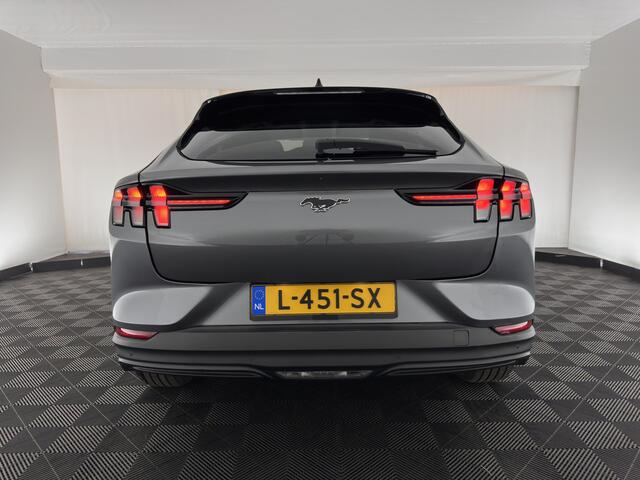 Ford MUSTANG Mach-E RWD 75 kWh [ 3-Fase ] (INCL-BTW) *PANO | LUXYRY-LEATHER | ADAPTIVE-CRUISE | BANG&OLUFSEN | MEMORY-PACK | TOP-VIEW | FULL-LED | BLIND-SPOT | DAB+ | DIGI-COCKPIT | KEYLESS | NAVI-FULLMAP | CARPLAY | COMFORT-SEATS |