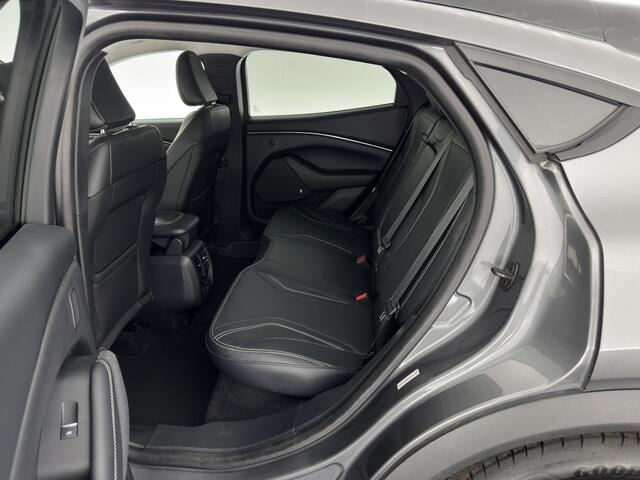 Ford MUSTANG Mach-E RWD 75 kWh [ 3-Fase ] (INCL-BTW) *PANO | LUXYRY-LEATHER | ADAPTIVE-CRUISE | BANG&OLUFSEN | MEMORY-PACK | TOP-VIEW | FULL-LED | BLIND-SPOT | DAB+ | DIGI-COCKPIT | KEYLESS | NAVI-FULLMAP | CARPLAY | COMFORT-SEATS |