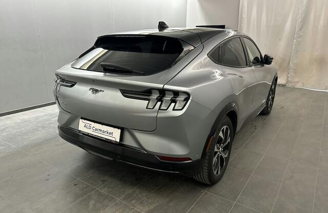 Ford MUSTANG Mach-E Premium AWD 75 kWh Vol Leder Rode Stiksel El-aKlep + Stoelen 360º Cam