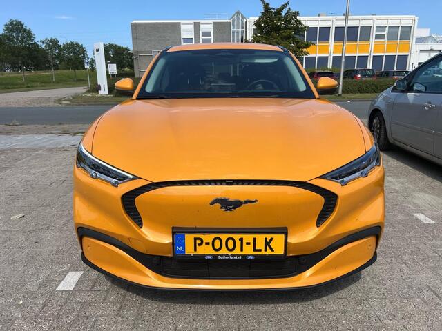 Ford MUSTANG Mach-E Extended RWD 98 kWh 294pk | Technology Pack | Winterpack | B&O Play | Trekhaak Afneembaar
