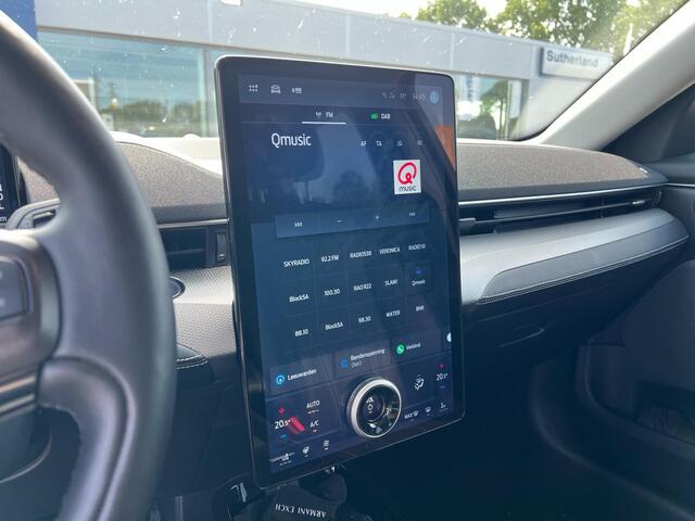 Ford MUSTANG Mach-E Extended RWD 98 kWh 294pk | Technology Pack | Winterpack | B&O Play | Trekhaak Afneembaar