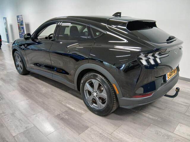 Ford MUSTANG Mach-E RWD 75 kWh Ford Mustang Mach-E 75kWh RWD