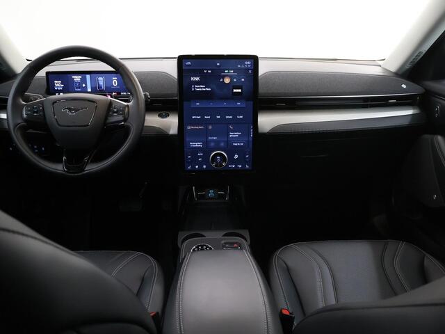 Ford MUSTANG Mach-E Extended RWD 98 kWh Ford Mustang Mach-E 98kWh Extended RWD Achteruitrijcamera | Adaptieve Cruise Control | Cross Traffic Alert | Dodehoekwaarschuwing | Voorruit-, stoel- en stuurverwarming | Keyless Entry | DAB+ | LED koplampen | Apple Carplay | An