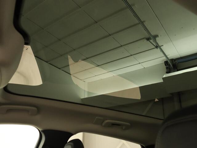 Ford MUSTANG Mach-E RWD 75 kWh | Leder | Stoelverwarming | 360 Camera | Adaptive cruise | B&O Sound | Stuurverwarming | Carplay | Navigatie