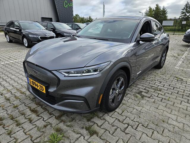 Ford MUSTANG Mach-E RWD 75 kWh | Trekhaak | B&O Sound | 360 Camera |