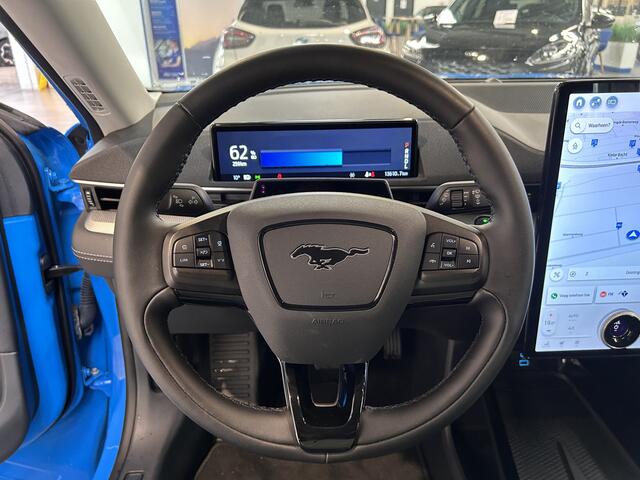 Ford MUSTANG Mach-E Extended RWD 98 kWh 294pk | Adapt. Cruise | Winterpack | Elektr. Achterklep | B&O | Dodehoek detectie |