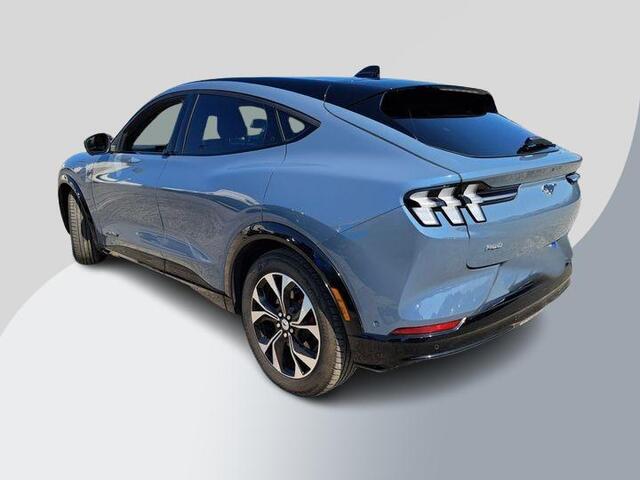 Ford MUSTANG Mach-E Extended Premium AWD 98 kWh 370pk | Panoramadak | Technology Pack + | 1.500kg Trekgewicht