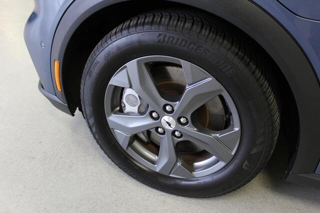 Ford MUSTANG Mach-E Extended RWD 98 kWh | 596KM! | CARPLAY | STOEL+STUUR/VERW | CAMERA | DAB | E-KLEP | LED | LMV |