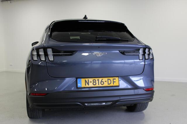 Ford MUSTANG Mach-E Extended RWD 98 kWh | 596KM! | CARPLAY | STOEL+STUUR/VERW | CAMERA | DAB | E-KLEP | LED | LMV |