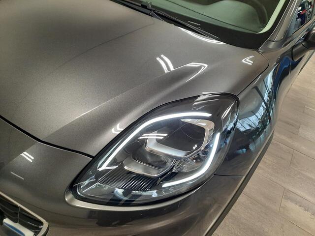 Ford PUMA 1.0 EcoBoost Hybrid Titanium