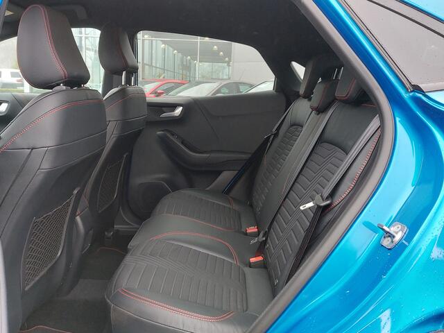 Ford PUMA 1.0 EcoBoost Hybrid 125pk ST-Line X | Origineel NL | Navi | Apple Carplay+Android Auto | B&O Sound | Clima | Cruise | Led Koplampen | Rijstrook+Licht+Regensensor | Privacy Glass | 18''lm