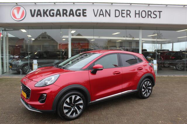 Ford PUMA 1.0-125pk EcoBoost Mild-Hybrid Titanium. Fabrieksgarantie t/m 09-05-2027 ! Volautm. airco, stoel-, stuur- en voorraamverwarming, trekhaak, privacy glass, adaptive cruise cntrl, dodehoek assistent, camera, pdc v+a, rij-assistent pakket, winterpakket, metal