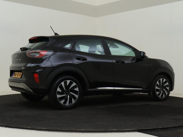 Ford PUMA 1.0 EcoBoost Hybrid Titanium