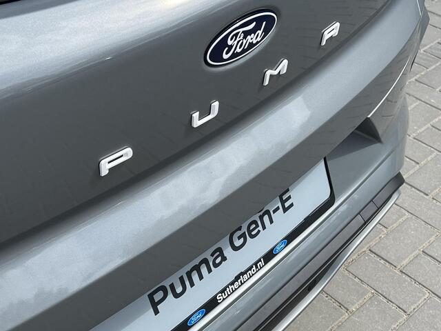 Ford PUMA Gen-E SUV Gen-E FWD (43,6 kWh) Solar Silver, Stoffen stoelen met grijze stiksels, Comfort Pack, Winter Pack Ford Voorraad