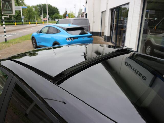 Ford PUMA Gen-E Premium 44 kWh * PANO * ADAP CRUISE * WINTER PAKKET *