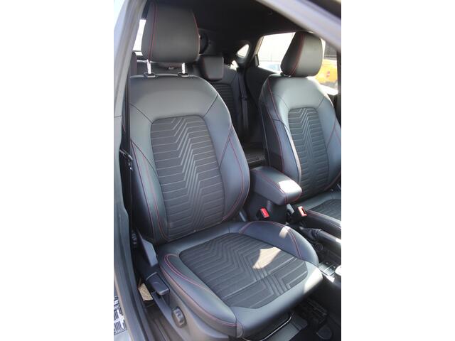 Ford PUMA 1.0 EcoBoost Hybrid ST-Line 155pk!! Automaat/Virtual cockpit/App-connect/Navigatie/Dodehoek detectie/Achteruitrijcamera/Climate control/Adaptive cruise control/Lane assist/Parkeersensoren rondom/Stoelverwarming/Stuurverwarming/Voorruitverwarming/B&O Audio