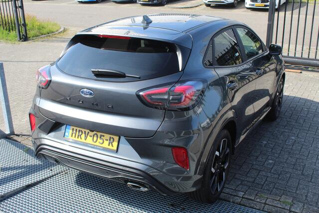 Ford PUMA 1.0 EcoBoost Hybrid ST-Line 155pk!! Automaat/Virtual cockpit/App-connect/Navigatie/Dodehoek detectie/Achteruitrijcamera/Climate control/Adaptive cruise control/Lane assist/Parkeersensoren rondom/Stoelverwarming/Stuurverwarming/Voorruitverwarming/B&O Audio