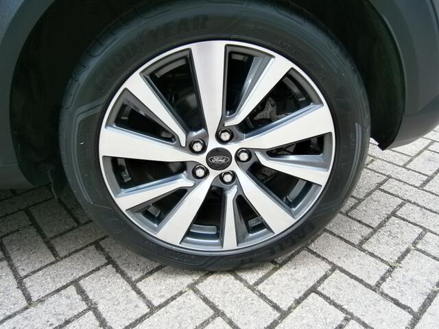 Ford PUMA 1.0 EB Hybride Titanium X First Edition "Full Options"