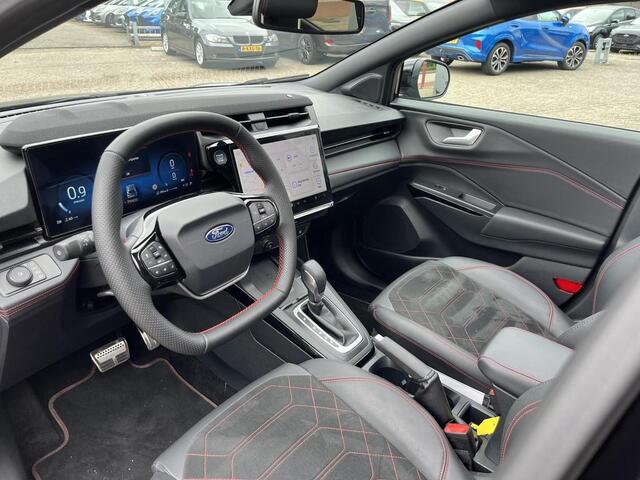 Ford PUMA 1.0 EcoBoost Hybrid ST-Line X 155pk Automaat | Panoramadak | Afneembare trekhaak | Winter Pack | Adaptive cruise control | 360 graden camera | Bang&Olufsen | Elektrsiche achterklep | Matrix LED