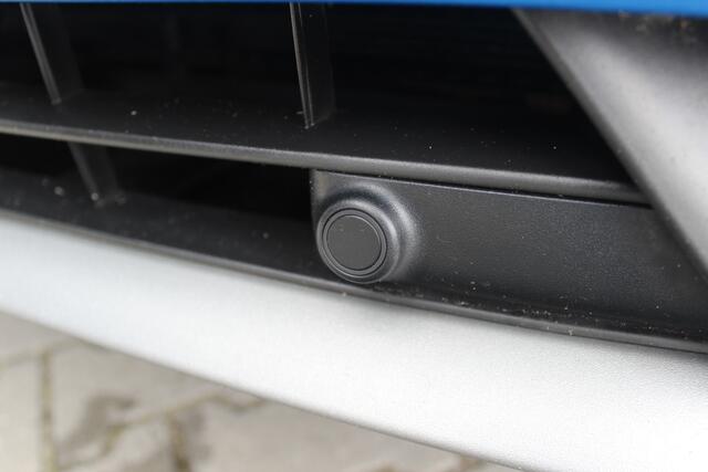 Ford PUMA 1.0 EcoBoost Titanium | Incl. 12 maanden garantie | Trekhaak | Dodehoek detectie | Cruise control | Apple Carplay/Android auto | Lichtmetalen velgen | Elektrische kofferklep | DAB | Airco | Climate control | Navigatie