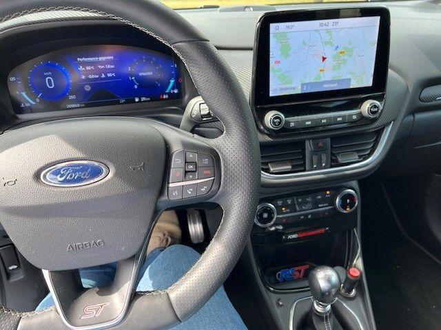 Ford PUMA 1.5 EcoBoost ST-X | 200pk | NL auto | Camera | Climate control | Complete historie