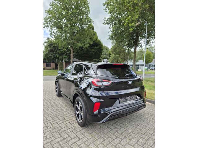 Ford PUMA Nw nwe model Hybrid ST-Line met Comfort en Winter Pack 7.500,- korting