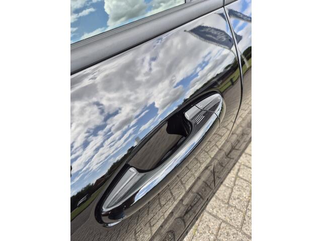 Ford PUMA Nw nwe model Hybrid ST-Line met Comfort en Winter Pack 7.500,- korting