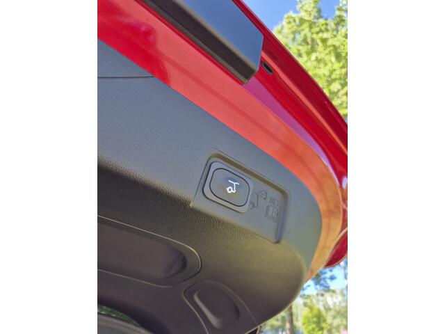 Ford PUMA Nw nwe model Hybrid ST-Line met Comfort en Winter Pack 7.500,- korting