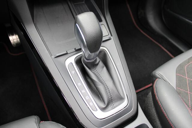 Ford PUMA 1.0 EcoBoost Hybrid ST-Line X | Nieuw model | Trekhaak | BLIS | Carplay | Camera | Adaptieve cruise