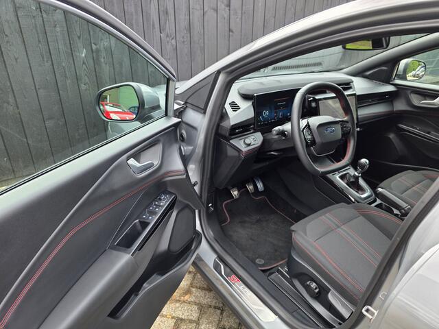 Ford PUMA 1.0 EcoBoost Hybrid ST-Line X