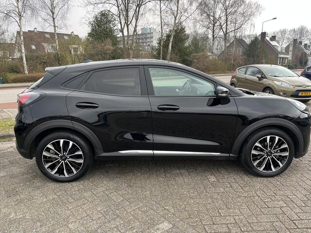 Ford PUMA 1.0 EcoBoost Hybrid Titanium X | 155pk Automaat | Trekhaak | Panoramadak | Adaptive cruise control | Winter-pack | Full-LED koplampen | Handsfree bedienbare achterklep | Dodehoeksensoren