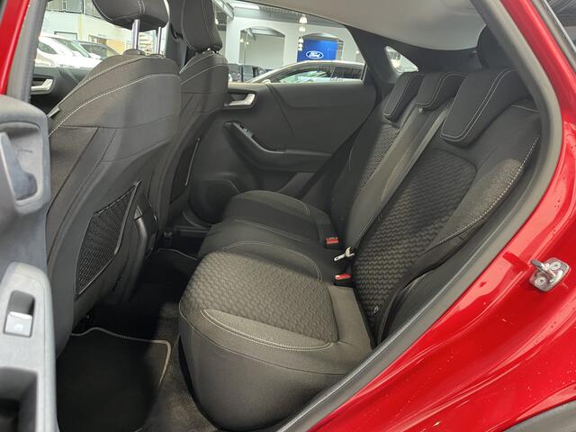 Ford PUMA EcoBoost 125 pk Titanium | B&O | LED | Navi | Clima | Cruise | Apple Carplay | 17" |