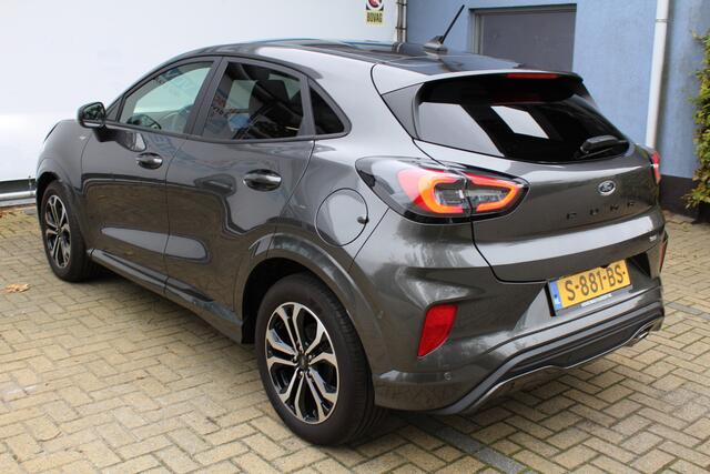 Ford PUMA 1.0 EcoBoost Hybrid ST-Line | Incl. 12 maanden Garantie | Stoel/stuur verwarming | Achteruitrijcamera | Parkeersensoren V+A | Cruise controle | Lane assist | Navigatie | Climate controle | Keyless start | Draadloze telefoonlader | Automatisch inparkeren |